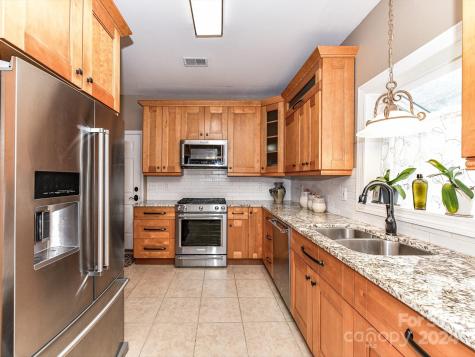 5912 Chalyce Lane Charlotte NC 28270