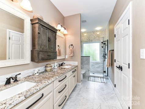 5912 Chalyce Lane Charlotte NC 28270