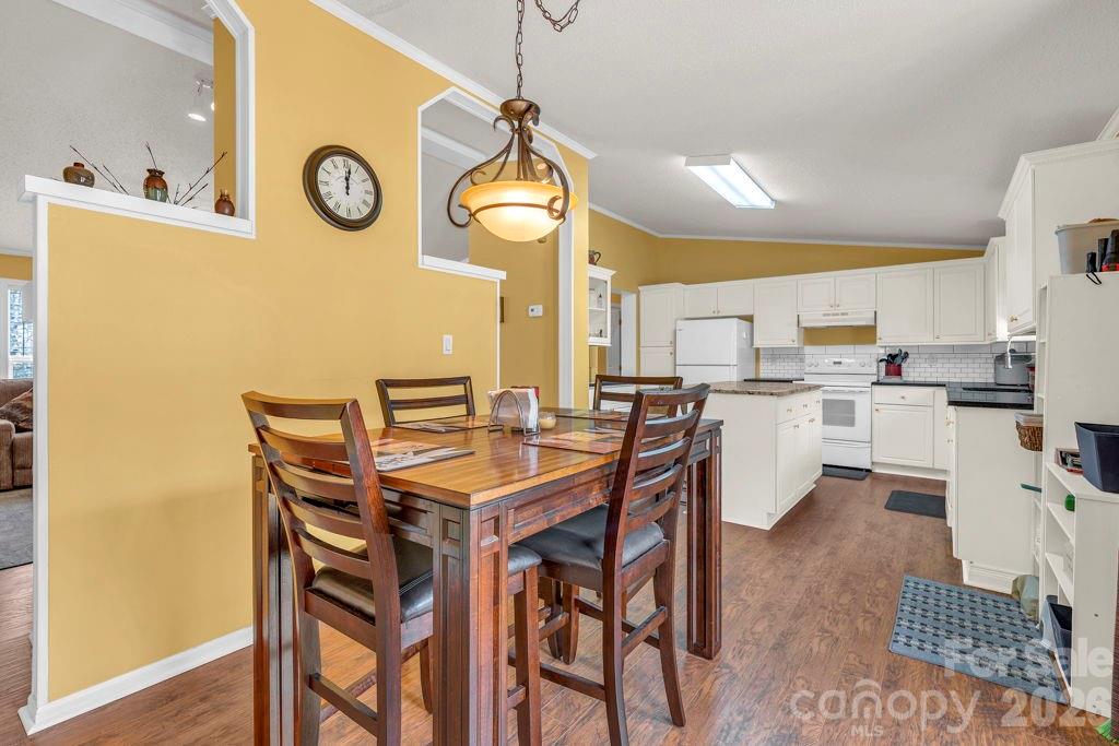 401 Lynn Gap Road Spruce Pine NC 28777