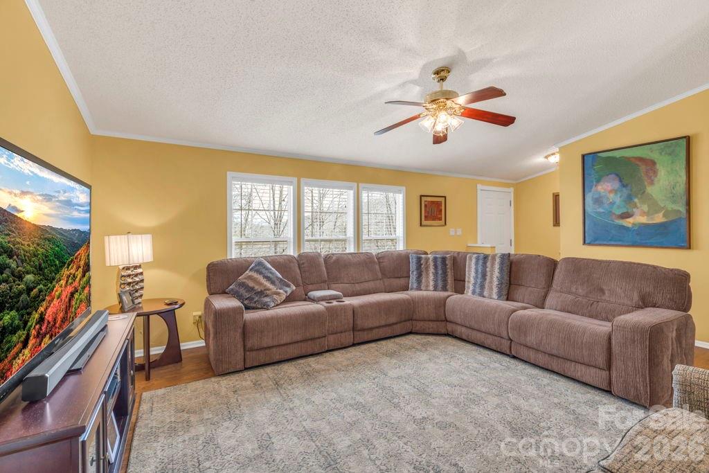 401 Lynn Gap Road Spruce Pine NC 28777