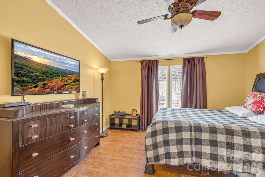401 Lynn Gap Road Spruce Pine NC 28777