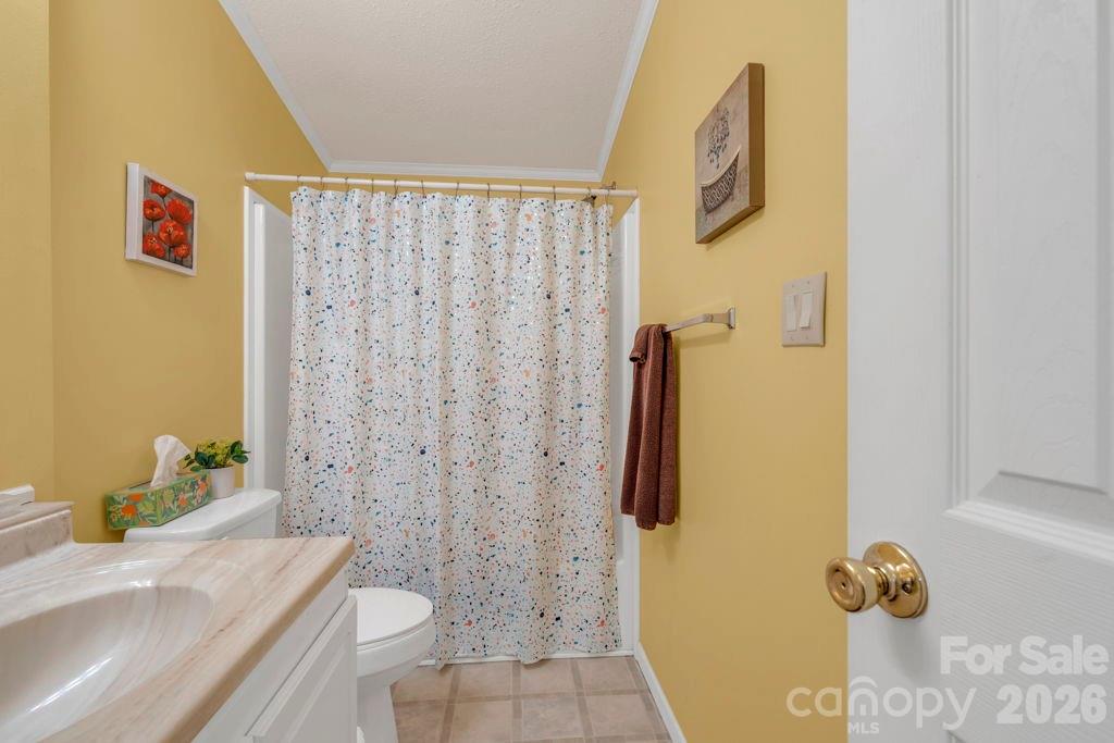 401 Lynn Gap Road Spruce Pine NC 28777