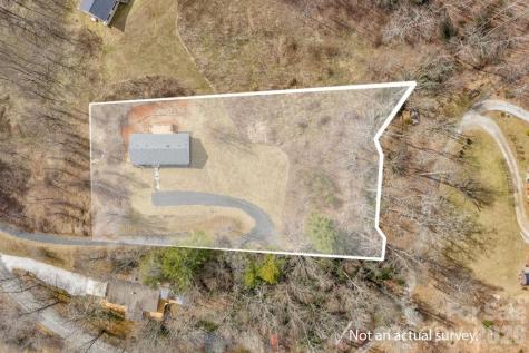 401 Lynn Gap Road Spruce Pine NC 28777