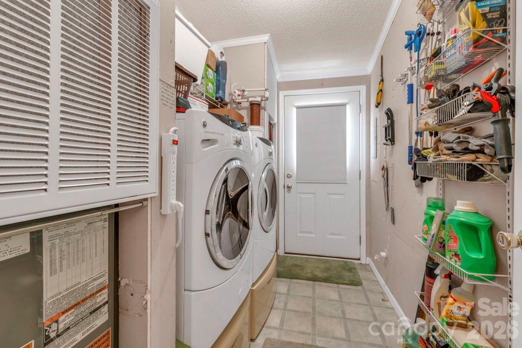 401 Lynn Gap Road Spruce Pine NC 28777