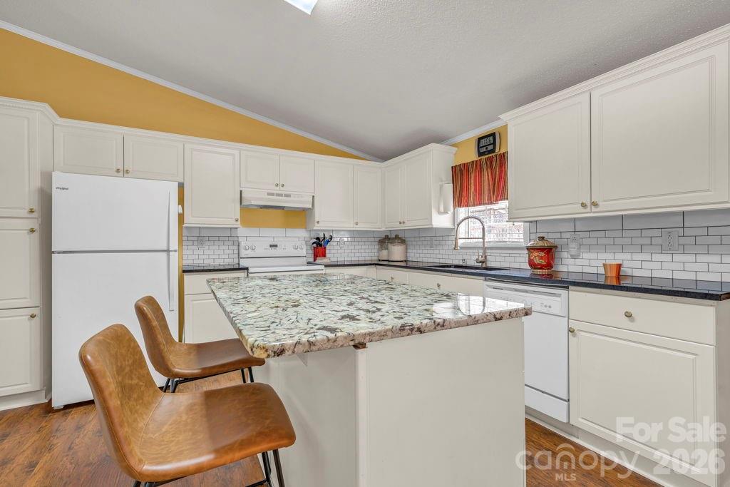 401 Lynn Gap Road Spruce Pine NC 28777