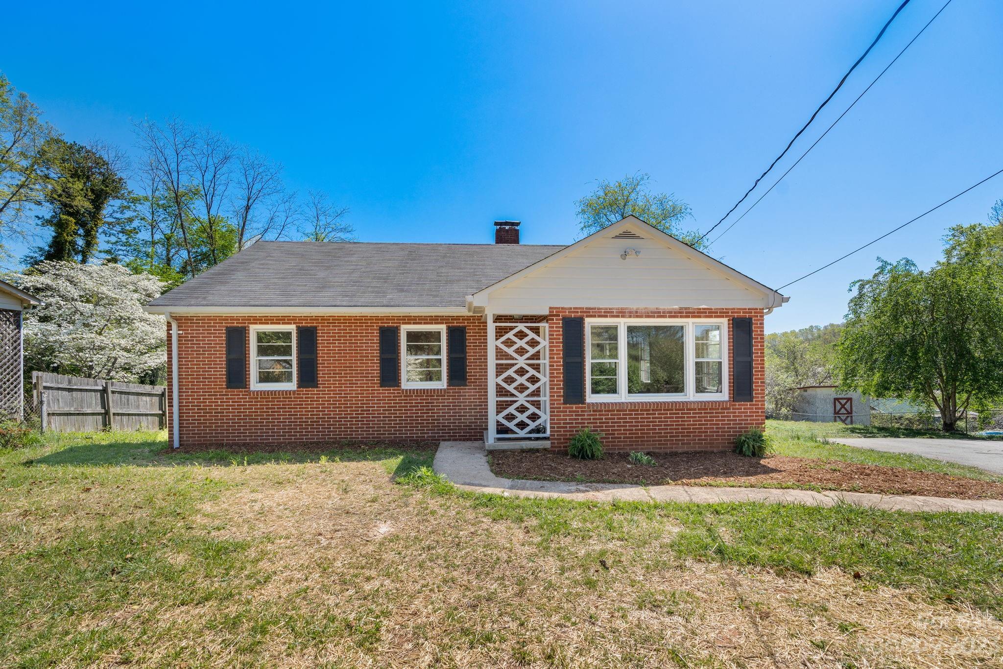 65 Columbia Avenue Marion NC 28752