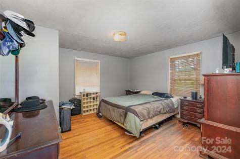 2740 Dogwood Avenue Charlotte NC 28206