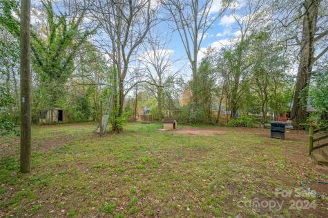 2740 Dogwood Avenue Charlotte NC 28206