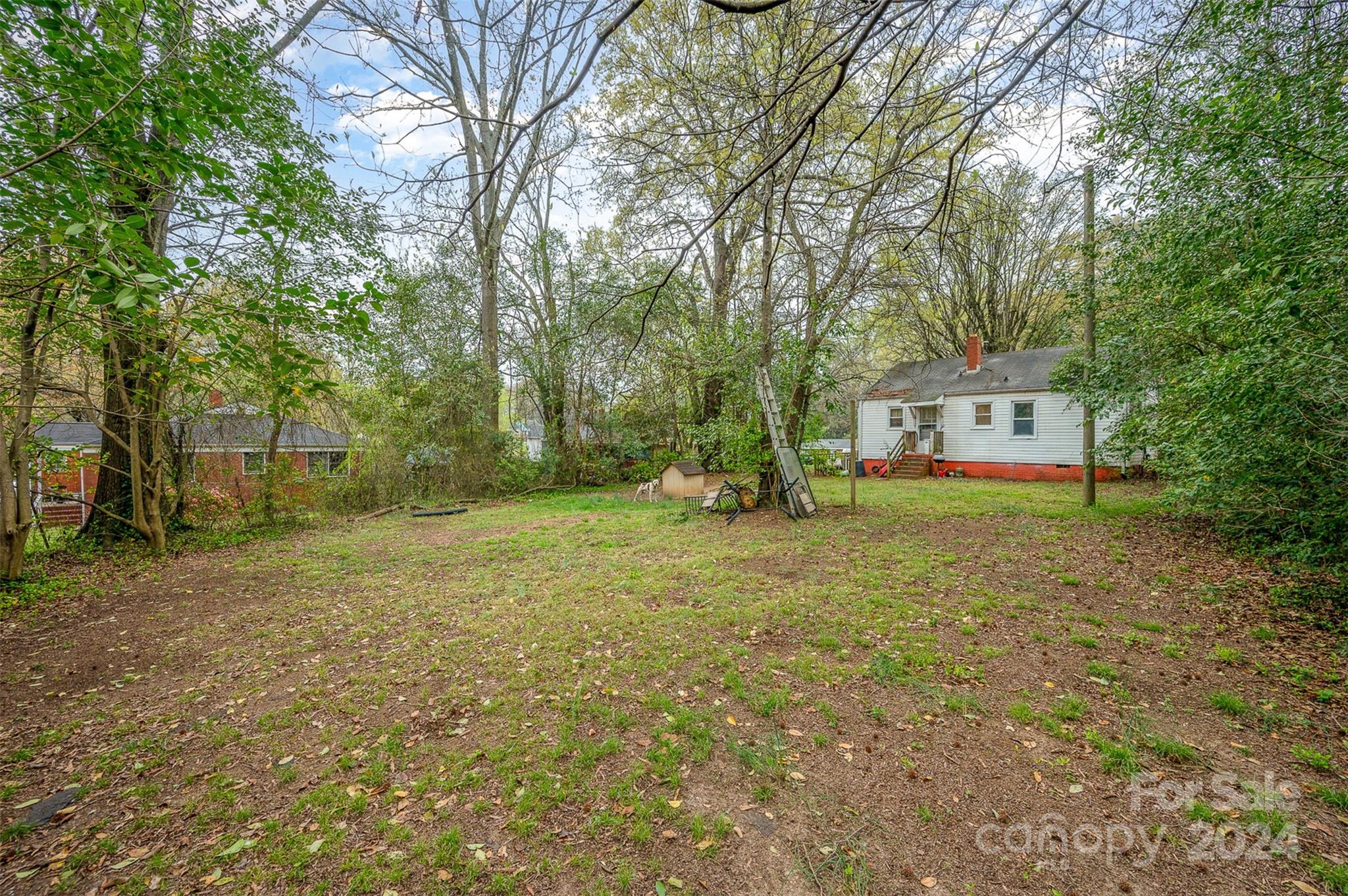 2740 Dogwood Avenue Charlotte NC 28206