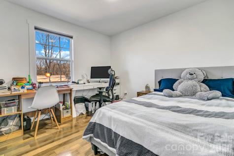 215 E Oakview Road Asheville NC 28806