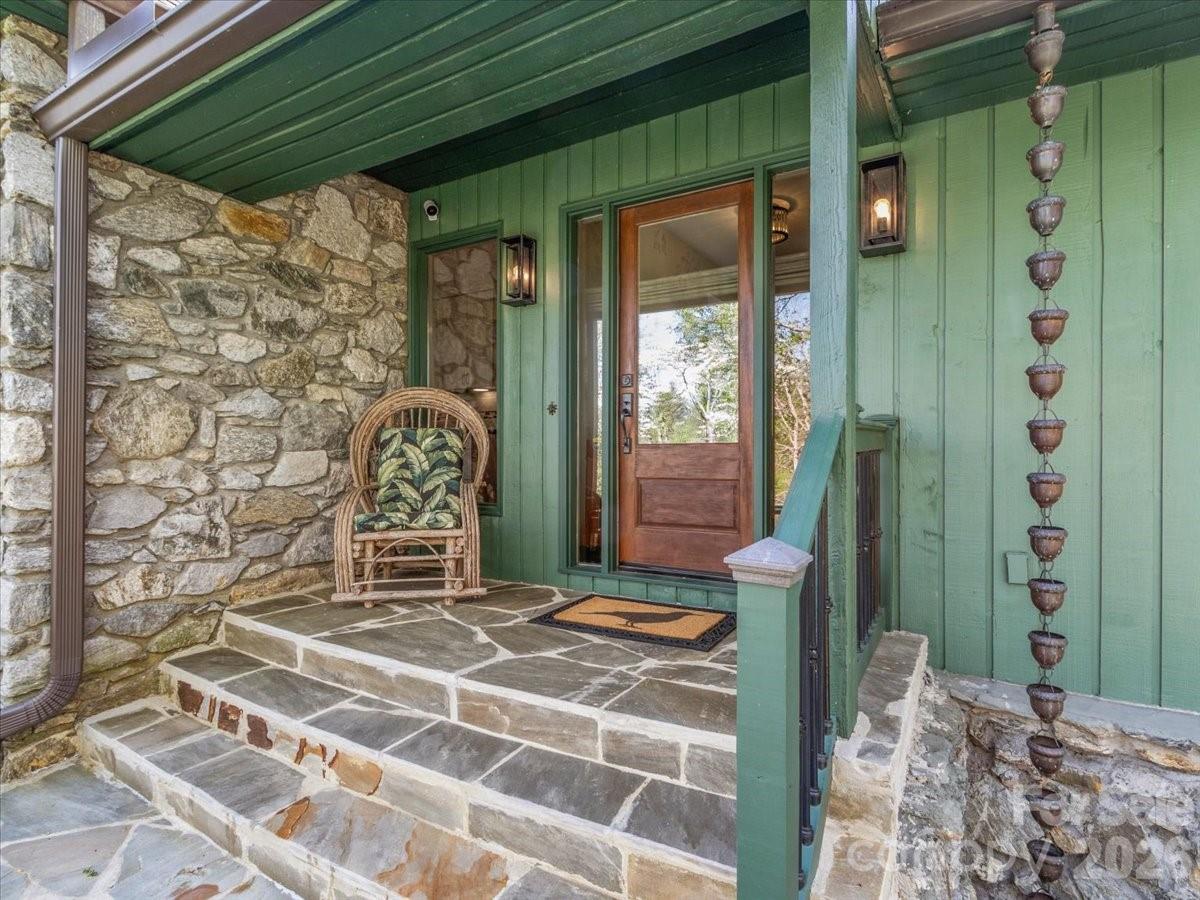 68 Acorn Road Asheville NC 28804