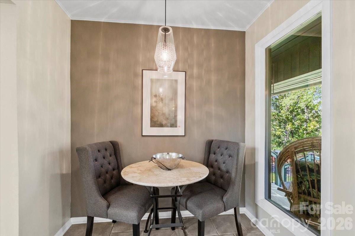 68 Acorn Road Asheville NC 28804