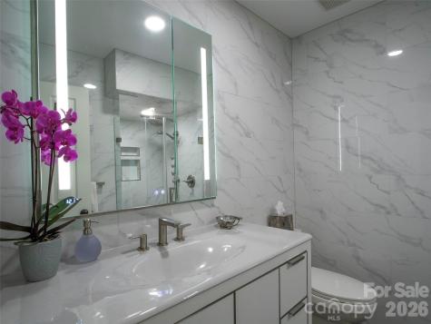 68 Acorn Road Asheville NC 28804