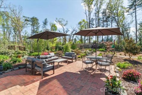 68 Acorn Road Asheville NC 28804