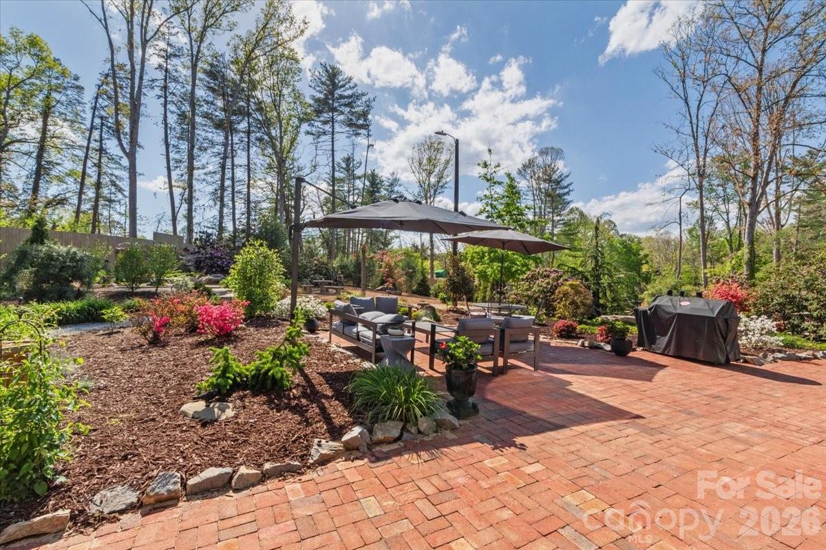68 Acorn Road Asheville NC 28804