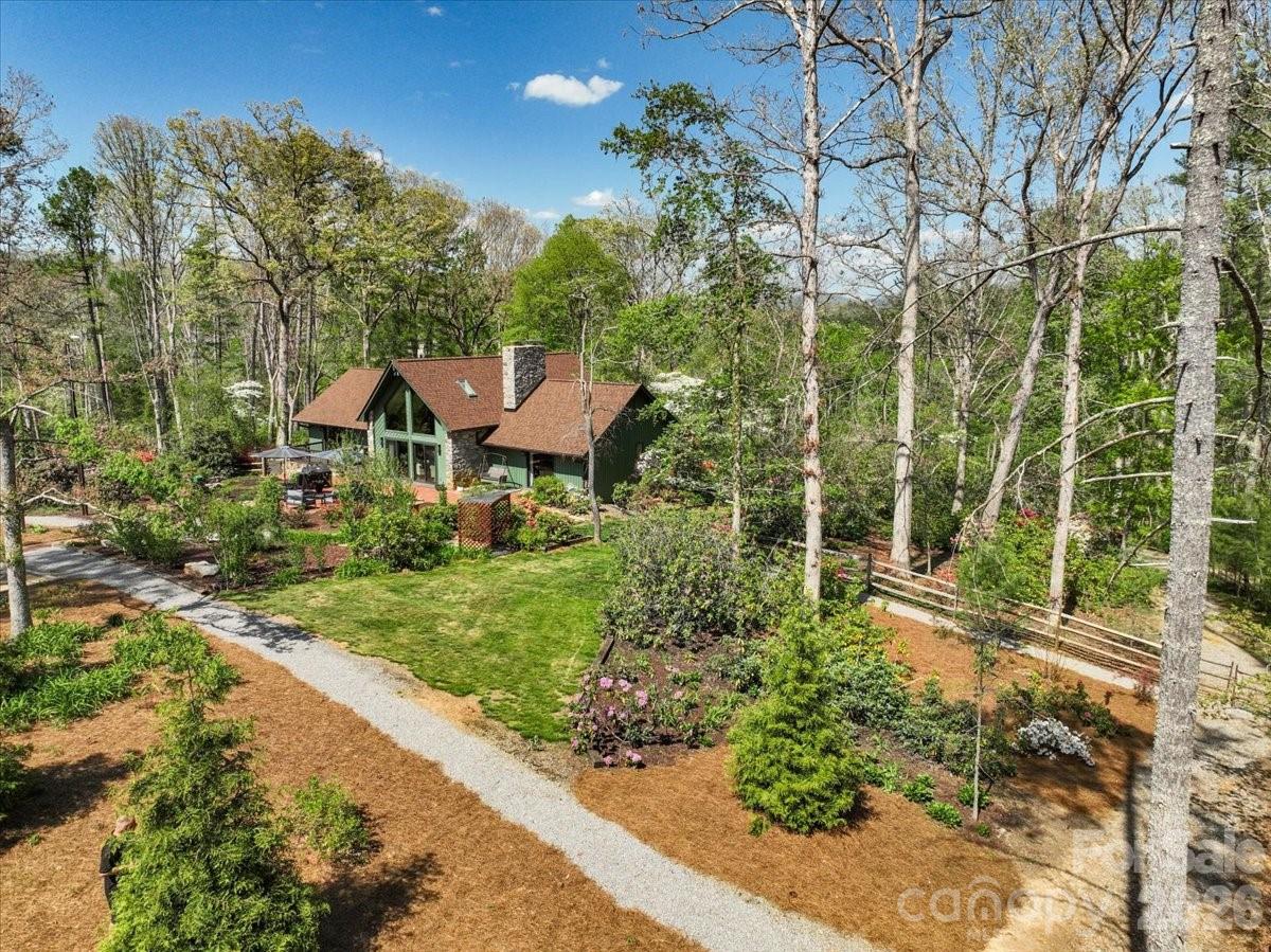 68 Acorn Road Asheville NC 28804