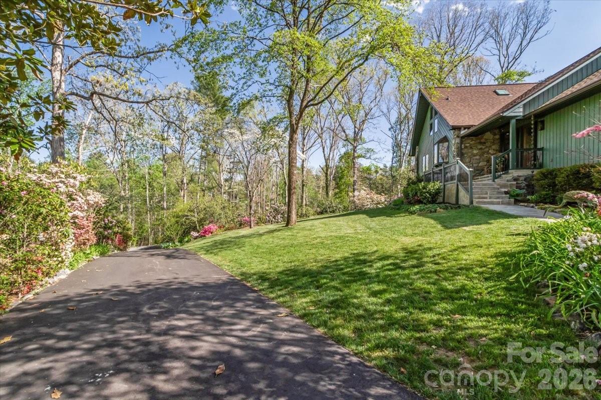 68 Acorn Road Asheville NC 28804