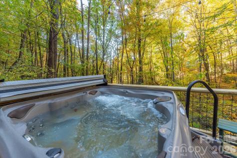 100 Candlemaker Trail Maggie Valley NC 28751