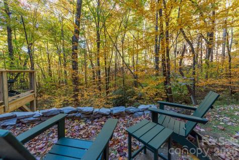 100 Candlemaker Trail Maggie Valley NC 28751