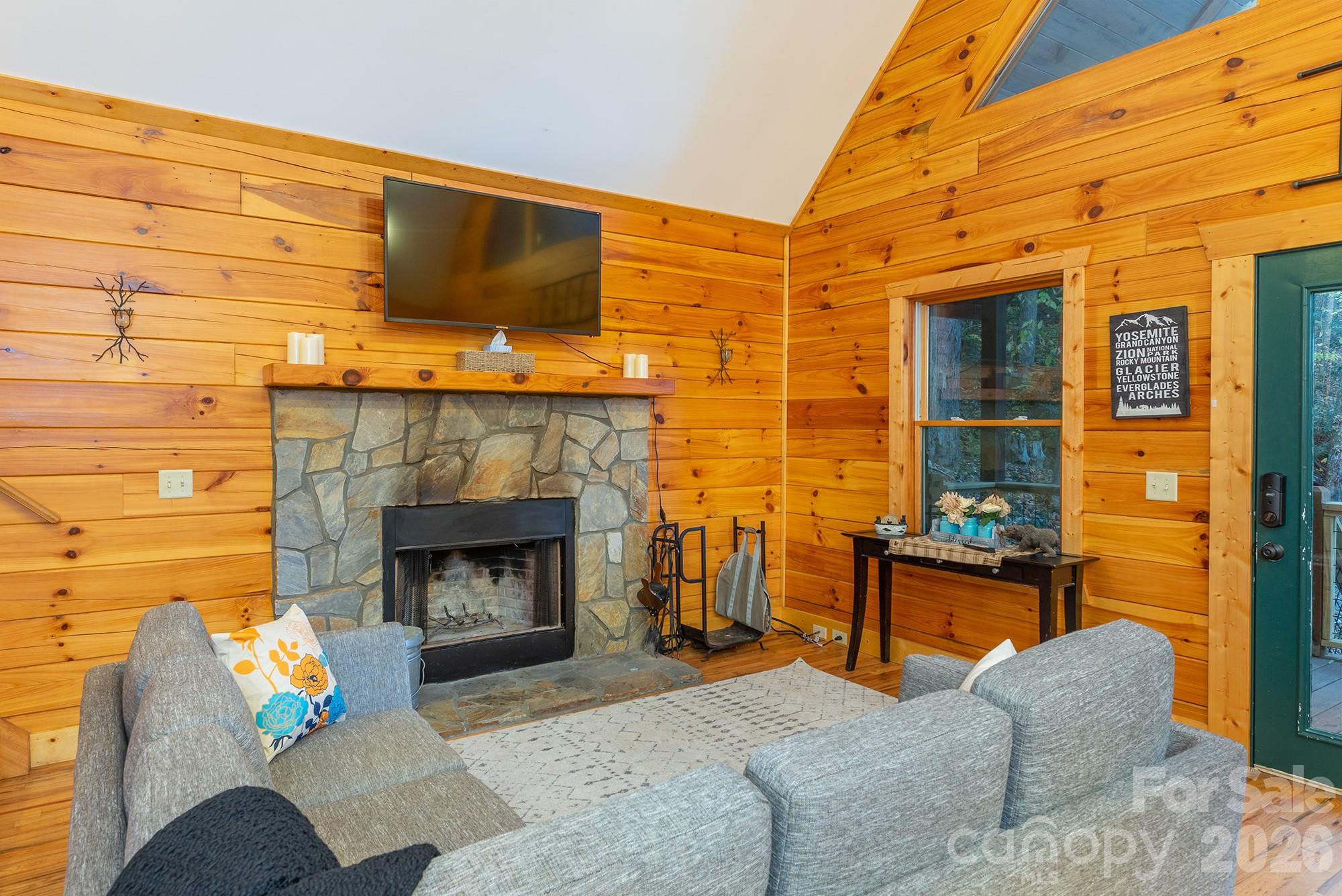 100 Candlemaker Trail Maggie Valley NC 28751