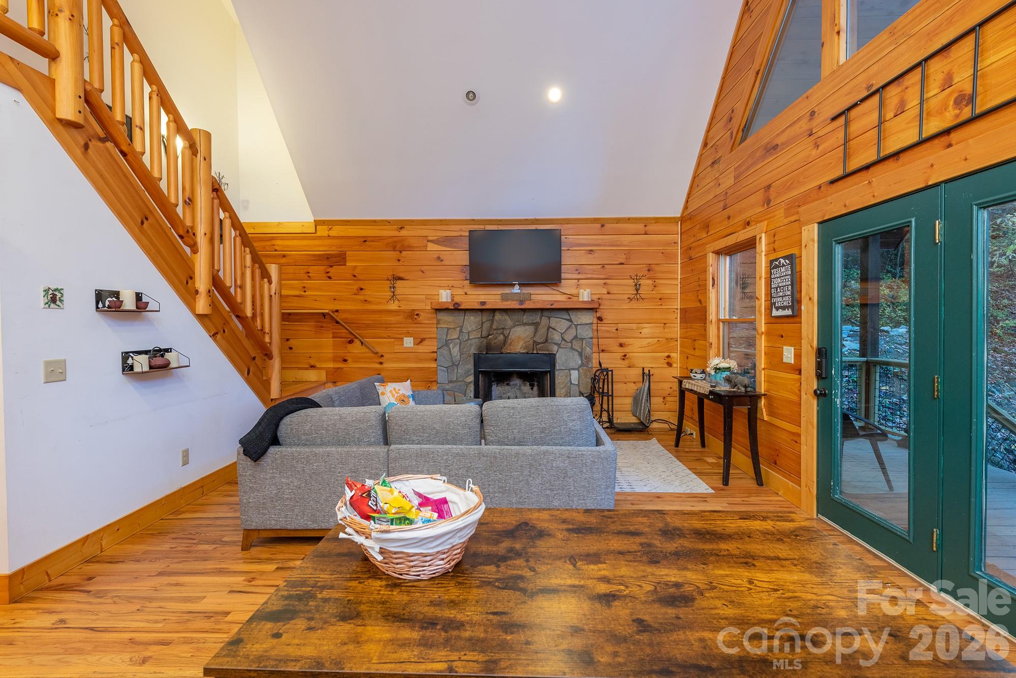 100 Candlemaker Trail Maggie Valley NC 28751