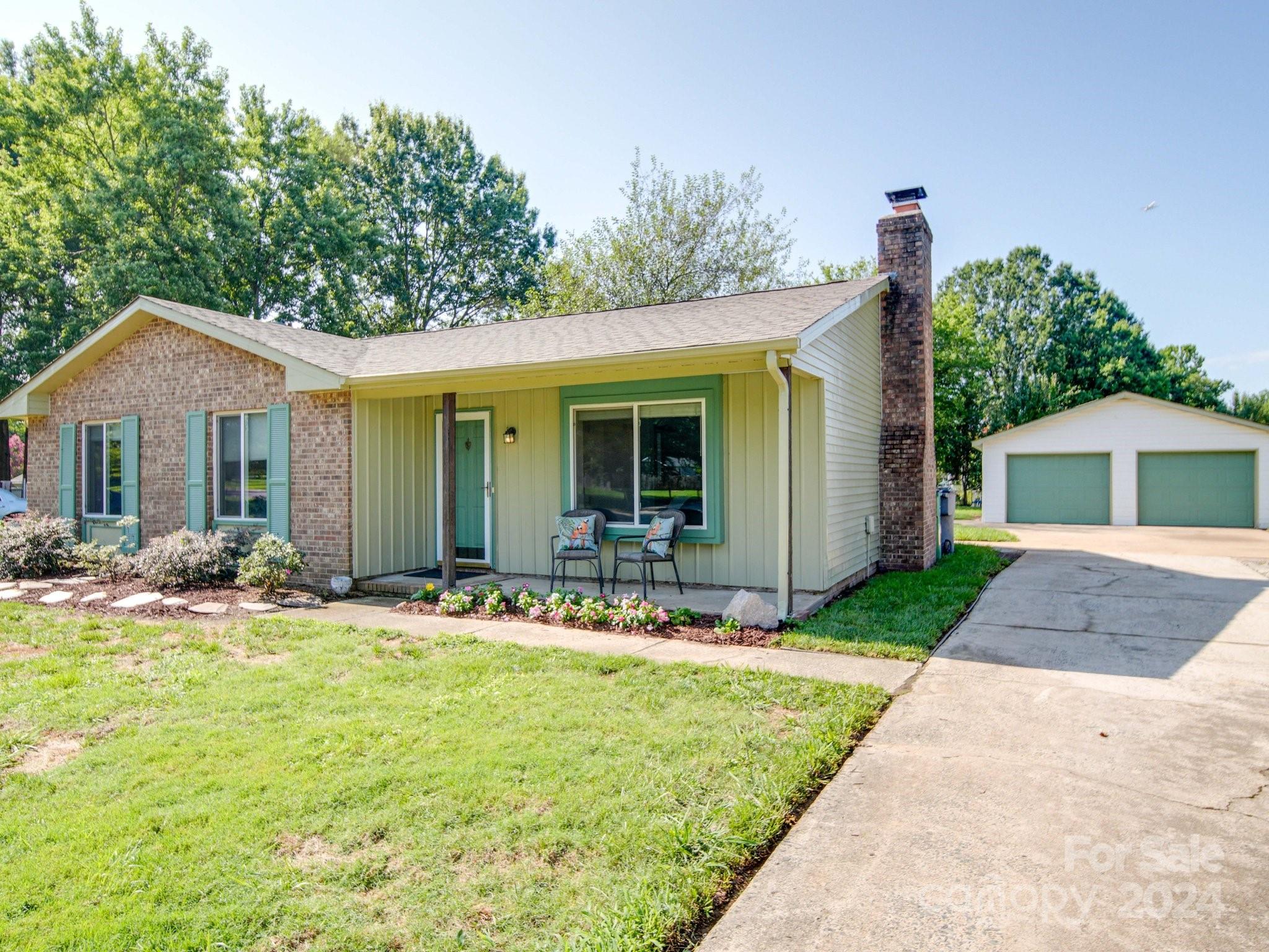12116 Red Hickory Lane Charlotte NC 28273