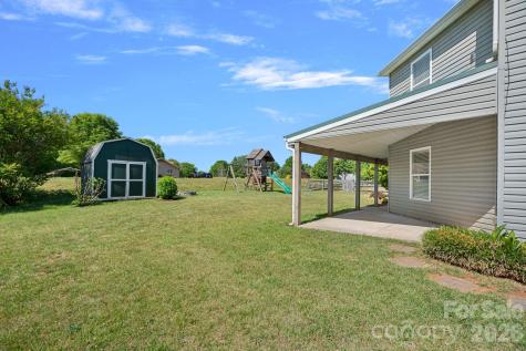 1918 Leesburg Drive Clover SC 29710