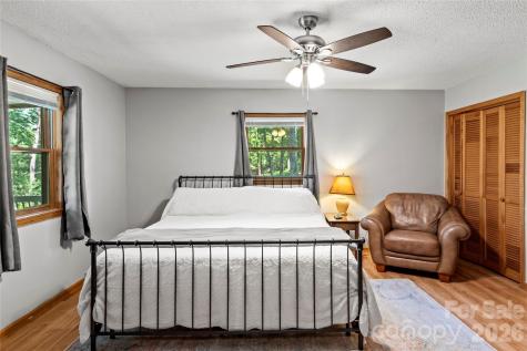 1502 Greenstreet Drive Traphill NC 28685