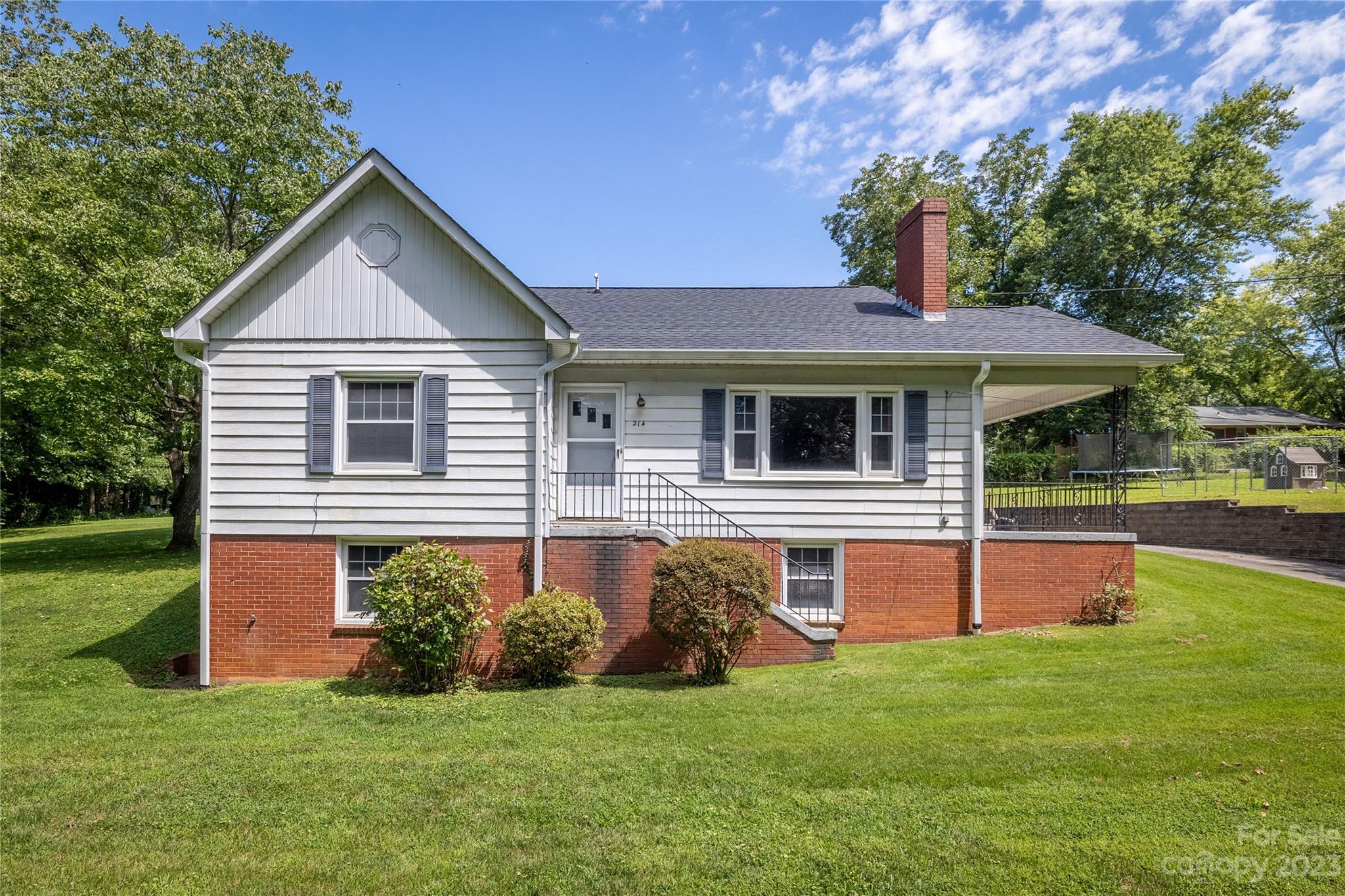 214 Morehead Street Morganton NC 28655