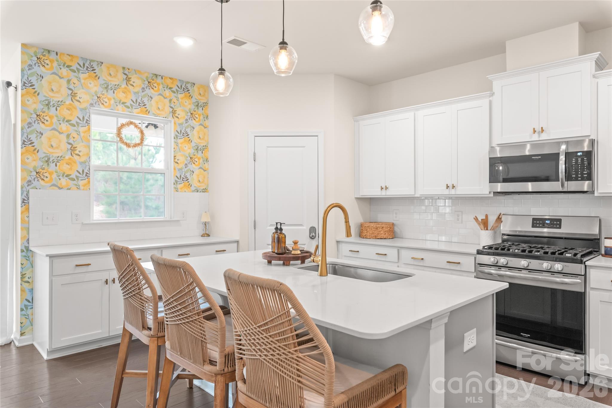 1013 Linn Cove Waxhaw NC 28173