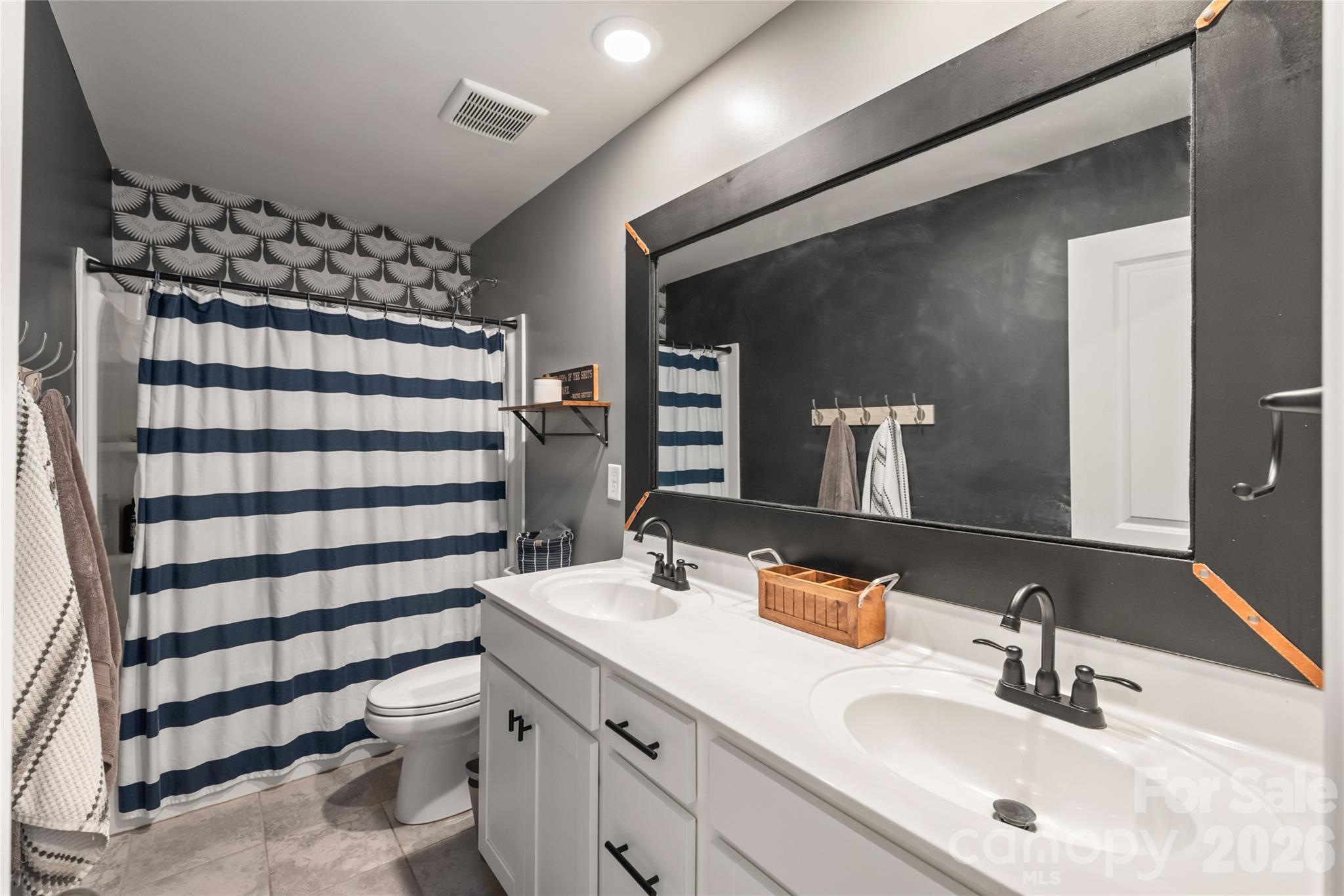 1013 Linn Cove Waxhaw NC 28173