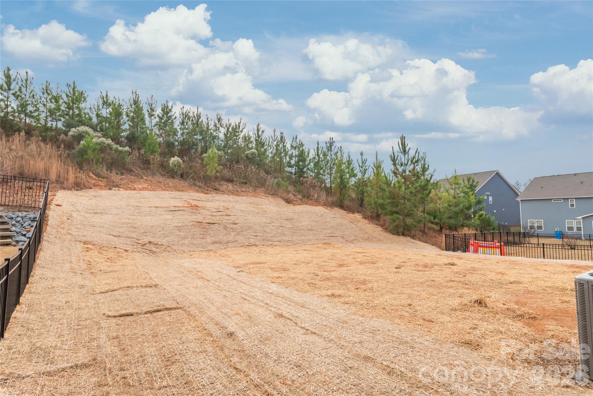 1013 Linn Cove Waxhaw NC 28173