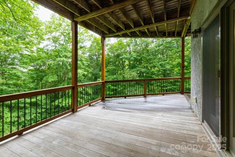 155 Mule Trail Drive Bakersville NC 28705
