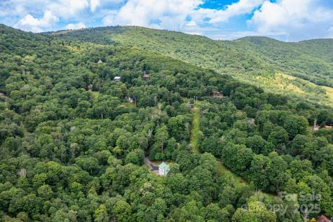 155 Mule Trail Drive Bakersville NC 28705