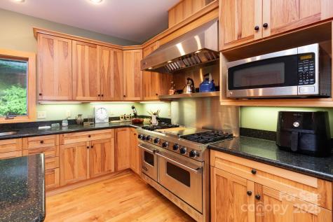 155 Mule Trail Drive Bakersville NC 28705