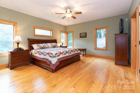 155 Mule Trail Drive Bakersville NC 28705