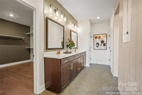 2717 Peak Court Belmont NC 28012