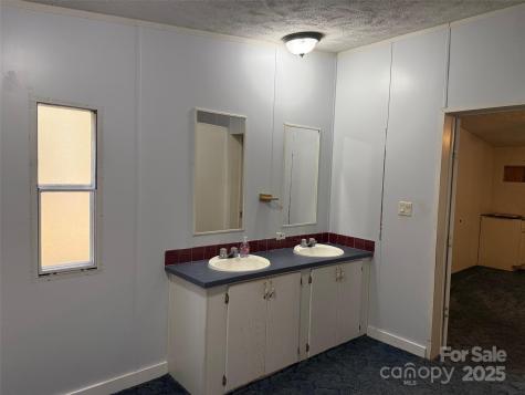 7159 Rev Melvin Adams Drive Kershaw SC 29067
