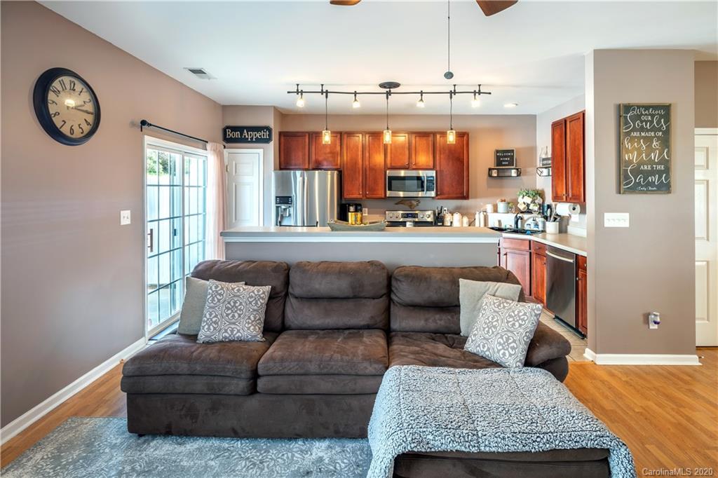12437 Stratfield Place Circle Pineville NC 28134