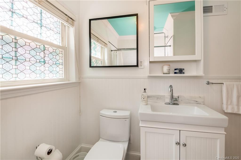 3013 Hanson Drive Charlotte NC 28207