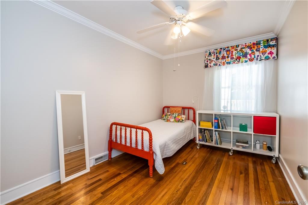 3013 Hanson Drive Charlotte NC 28207
