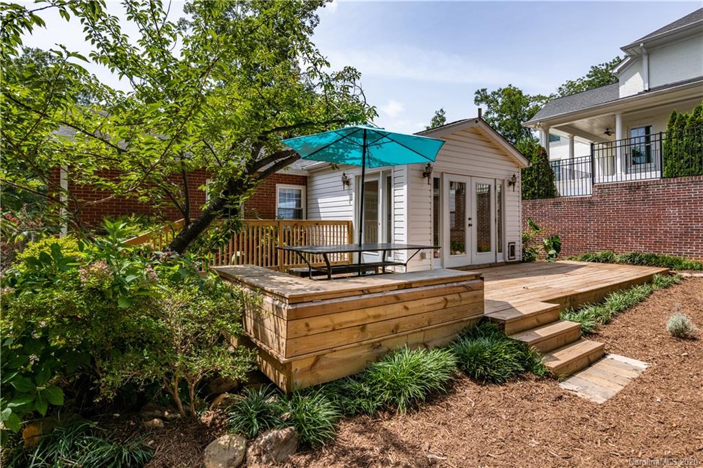 3013 Hanson Drive Charlotte NC 28207