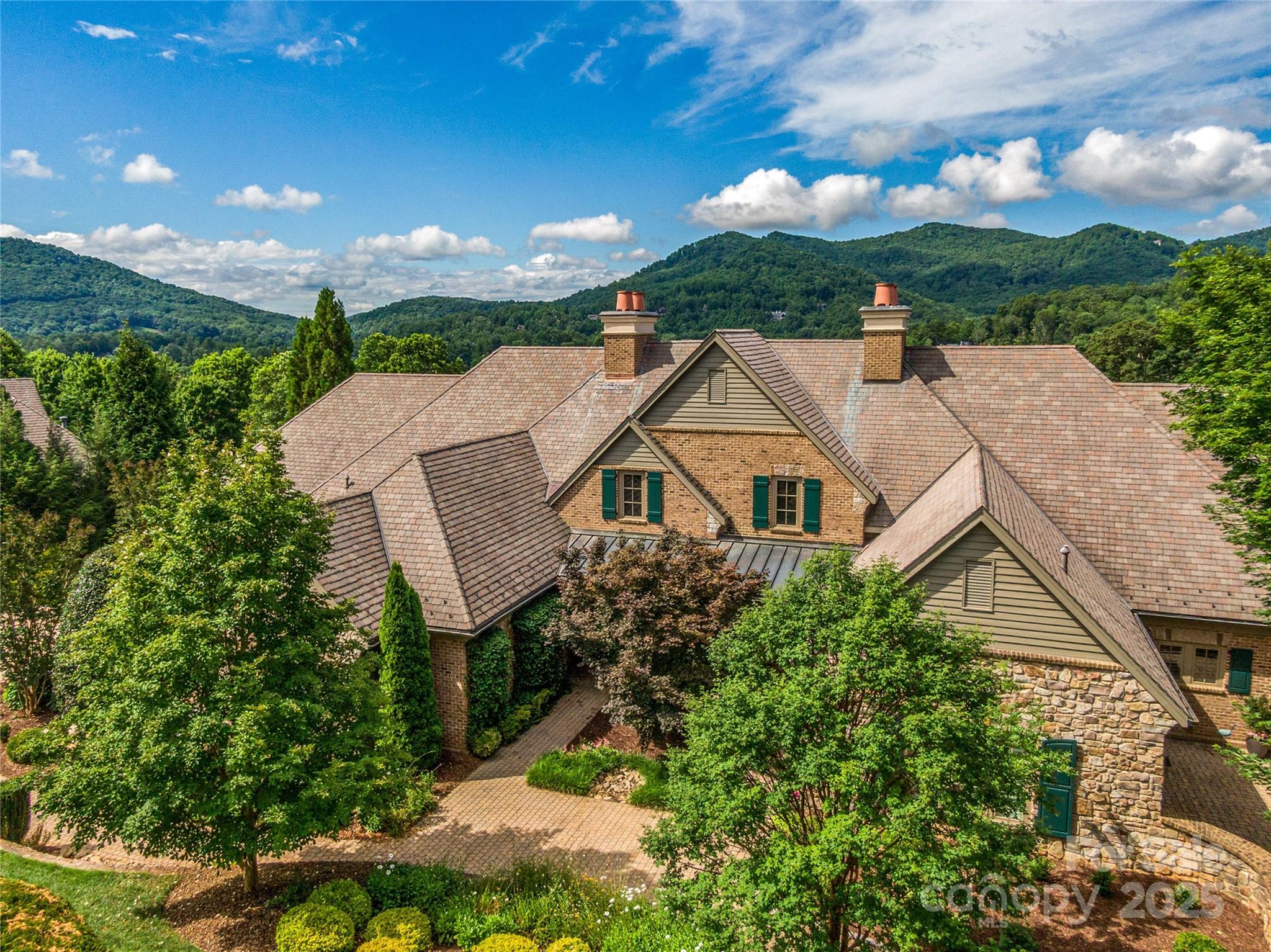 7 Linkside Court Arden NC 28704