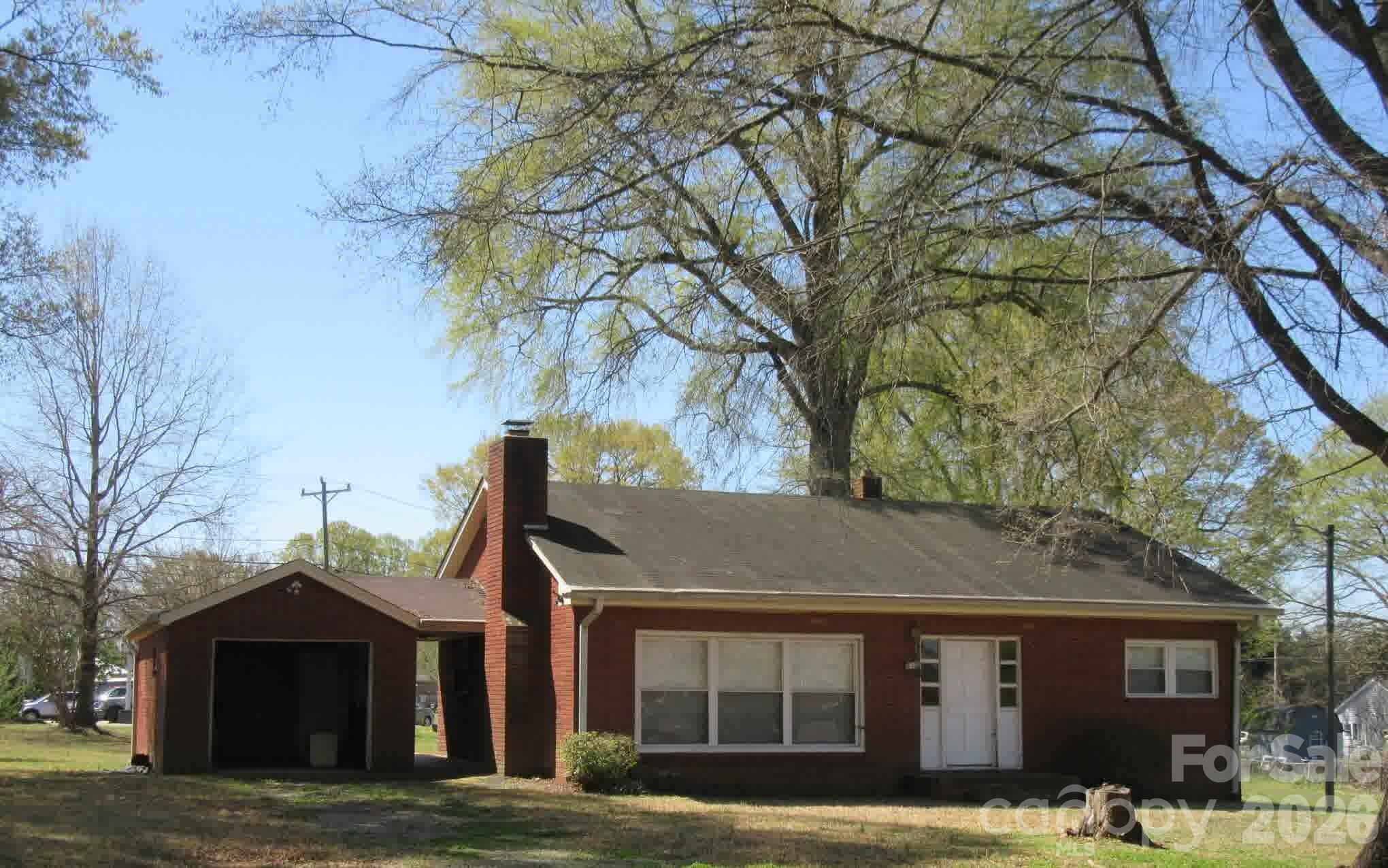 610 E Maryland Avenue Bessemer City NC 28016