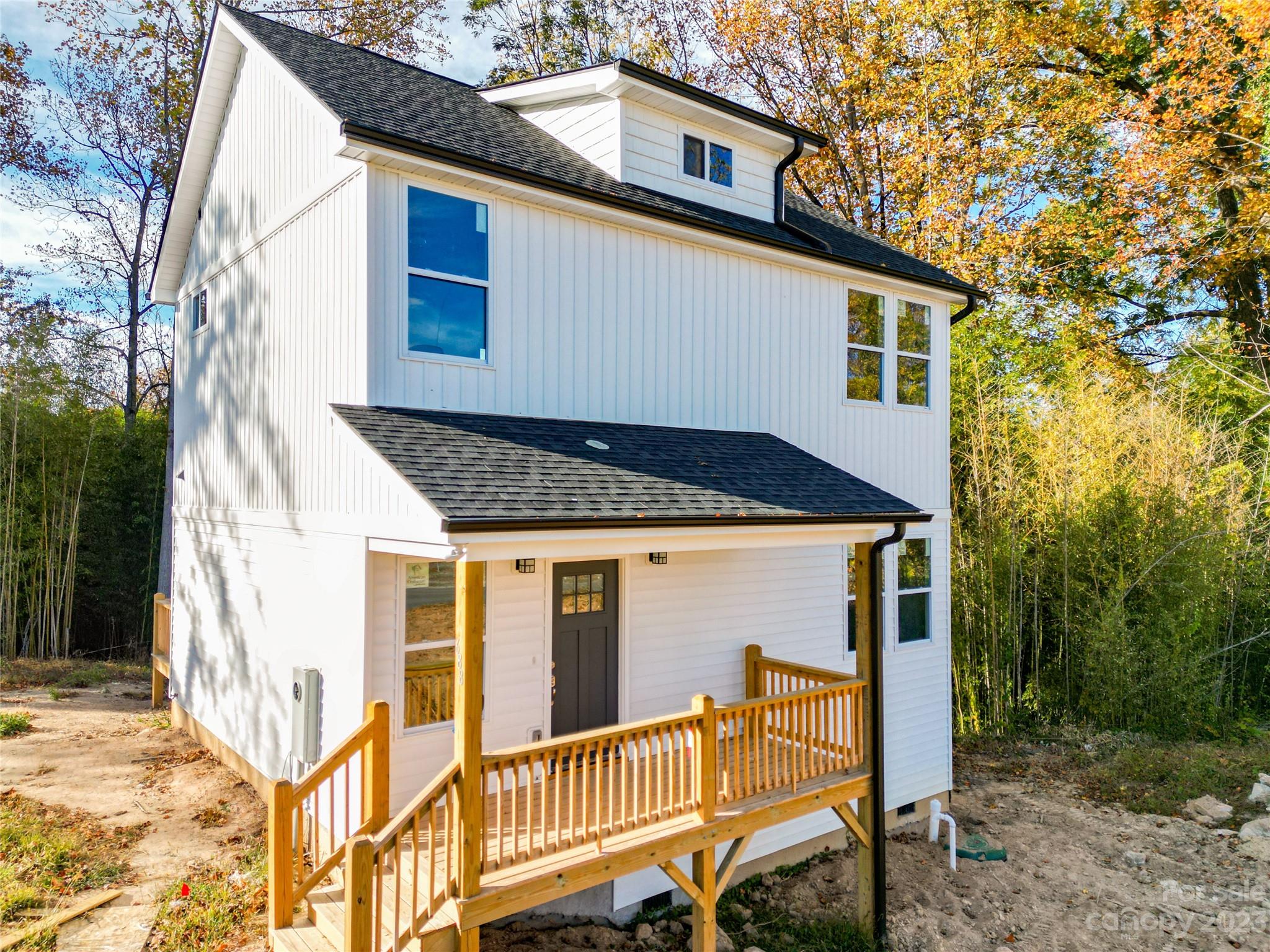688 Dairy Street Hendersonville NC 28739