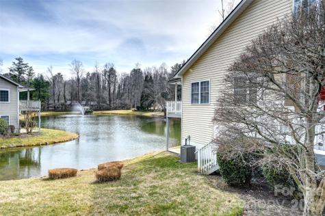 30 Grist Mill Drive Hendersonville NC 28739