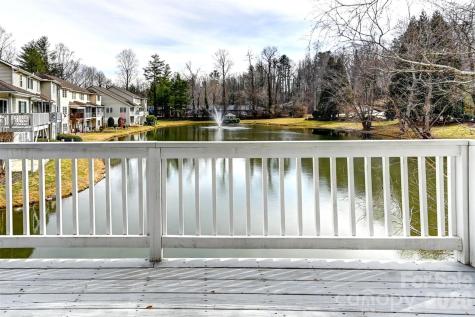 30 Grist Mill Drive Hendersonville NC 28739