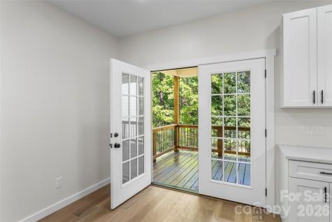 438 Plantation Drive Marion NC 28752