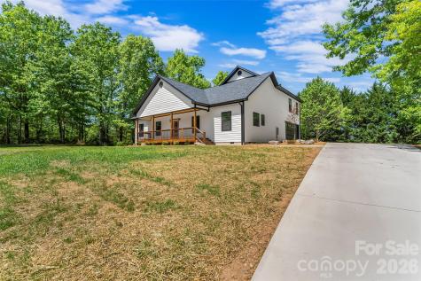 438 Plantation Drive Marion NC 28752