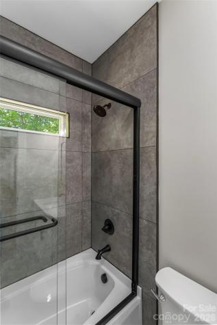438 Plantation Drive Marion NC 28752